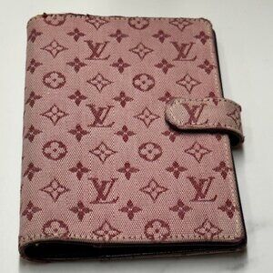 Louis Vuitton Monogram Agenda  Cerise (Cherry) + 2025 calendar